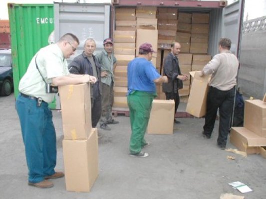 Marfă de 1.000.000 lei, reţinută în Portul Constanţa